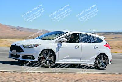 media/Oct-18-2025-Extreme Speed (Sat) [[d6d7e1fef1]]/Group 4 Orange/Session 2 (Turn 3)/